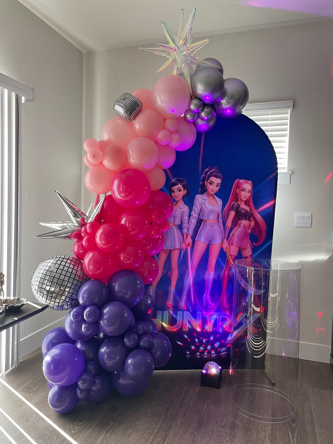 Customer photo review of 6ft 6.5ft Aluminum Alloy tube Round Circle Backdrop Stand For Wedding Birthday Baby Shower