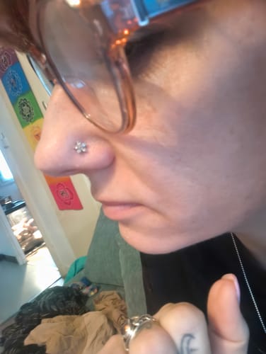 Customer photo review of Piercing Marguerite