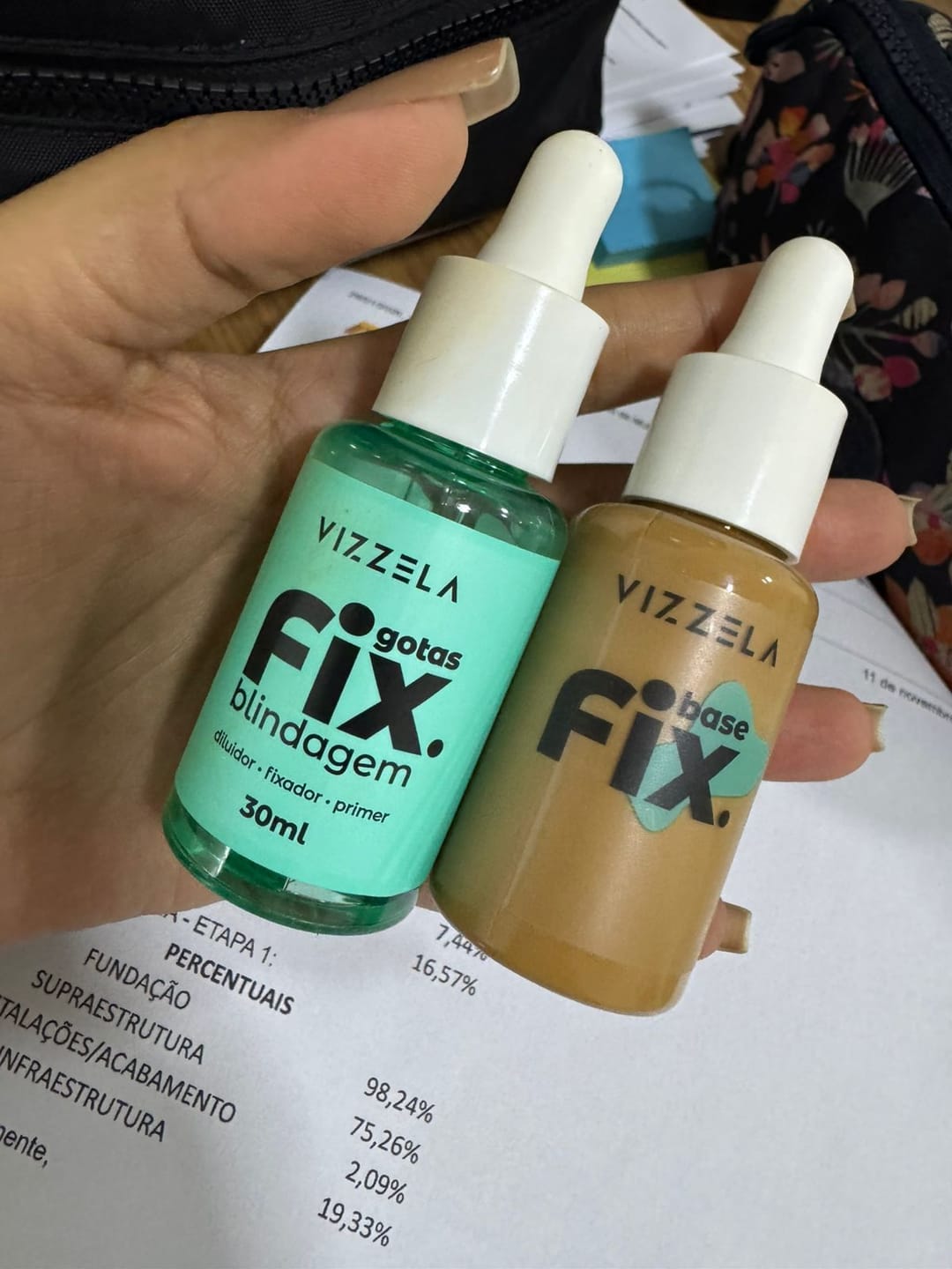 Customer photo review of Base Líquida FIX - Vizzela