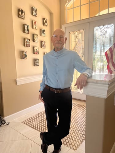 Customer photo review of Wrinkle-resistant - Band Collar - Cotton-Lycra Shirt - Long Sleeve - Sky Blue