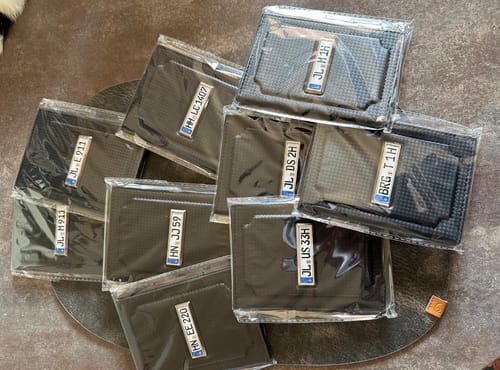 Customer photo review of Fahrzeugschein Hülle mit Deutschland Kennzeichen