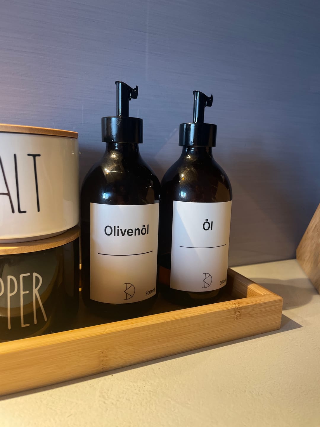 Customer photo review of Ölspender aus Braunglas – 300 ml Flasche mit Edelstahl-Ausgießer