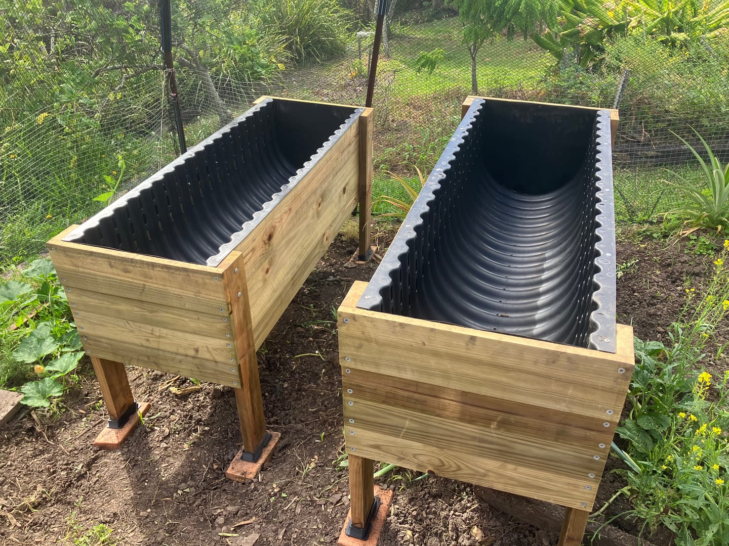Customer photo review of Large Raised Garden Bed Kit - 157x60x80cm(h) - Australia Wide Shipping
