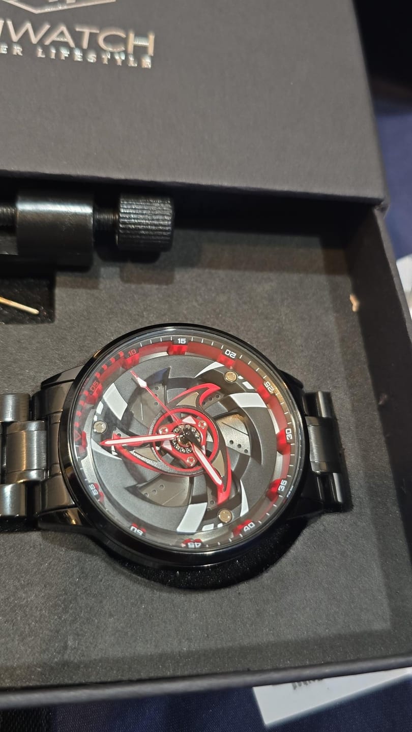 Customer photo review of Eternal Shadow – Itachi Edition