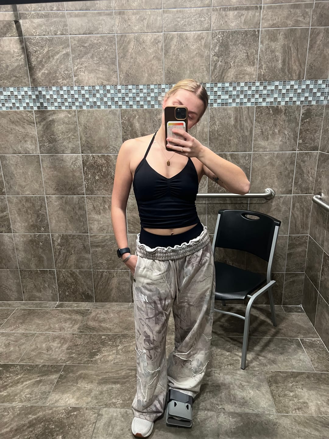 Customer photo review of 2058 - Superstar Sweats