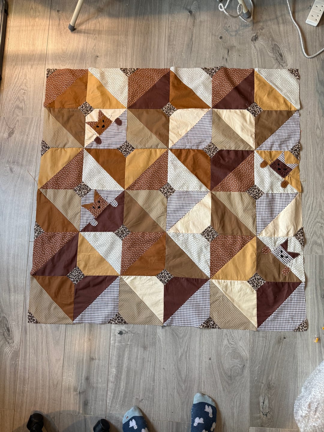 Customer photo review of Plain 5 Piece Cotton Fat Quarter Bundle
