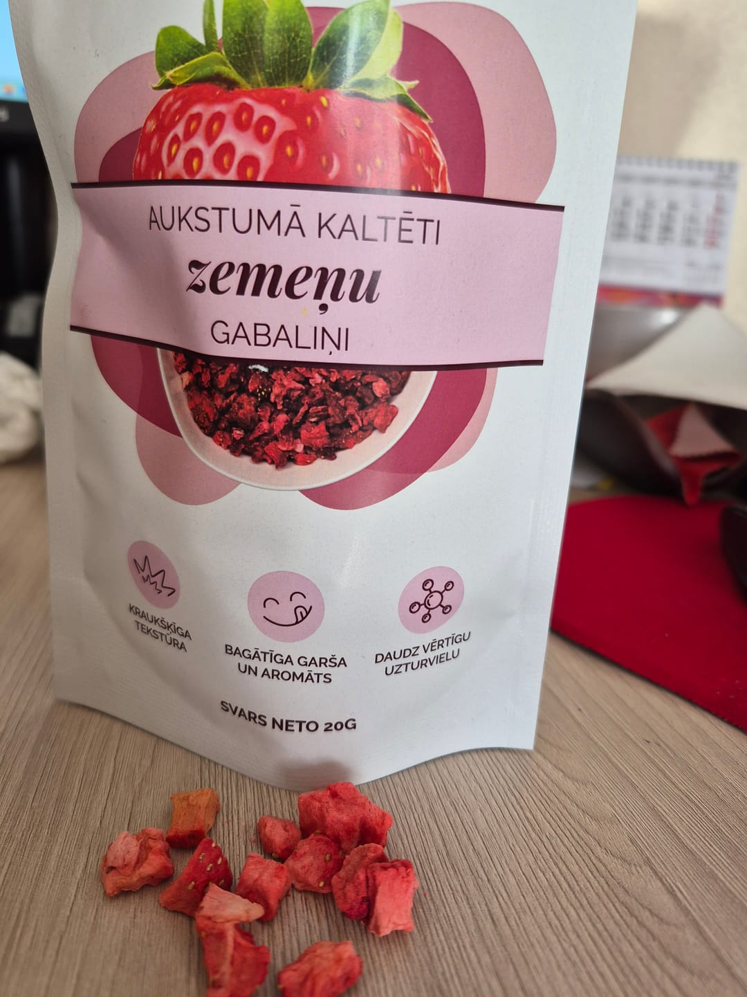 Customer photo review of Aukstumā Kaltētas Zemenes