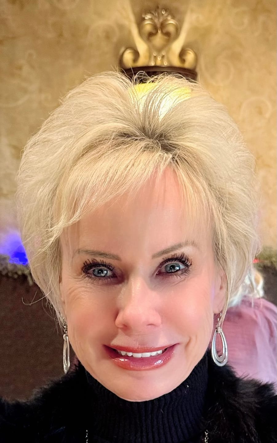 Customer photo review of Weightless Shampoo