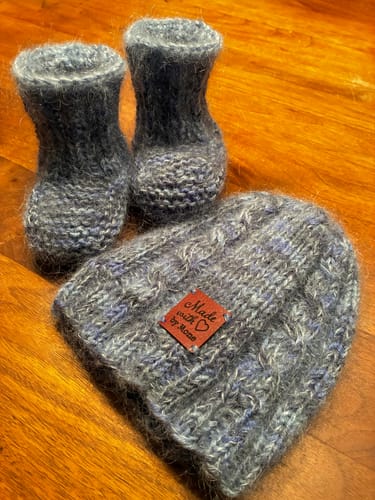 Customer photo review of Kunstleder Labels personalisiert mit Name oder Logo