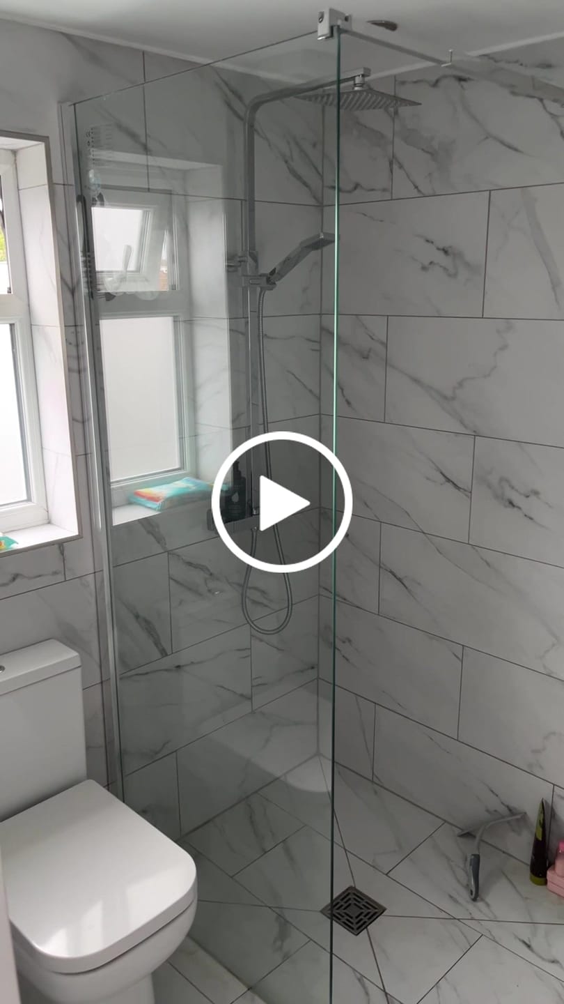 Customer video review of Magicwipe™ XXL Bathroom Drying Cloth (40x60cm)