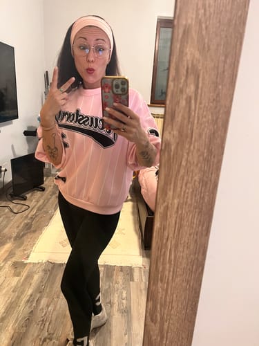 Customer photo review of Felpa NBA a righe - rosa