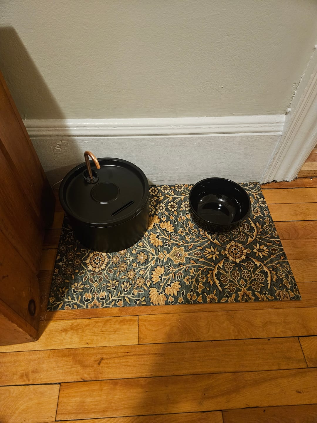 Customer photo review of Dog Bowl Mat, Nonslip, Machine Washable - Irene