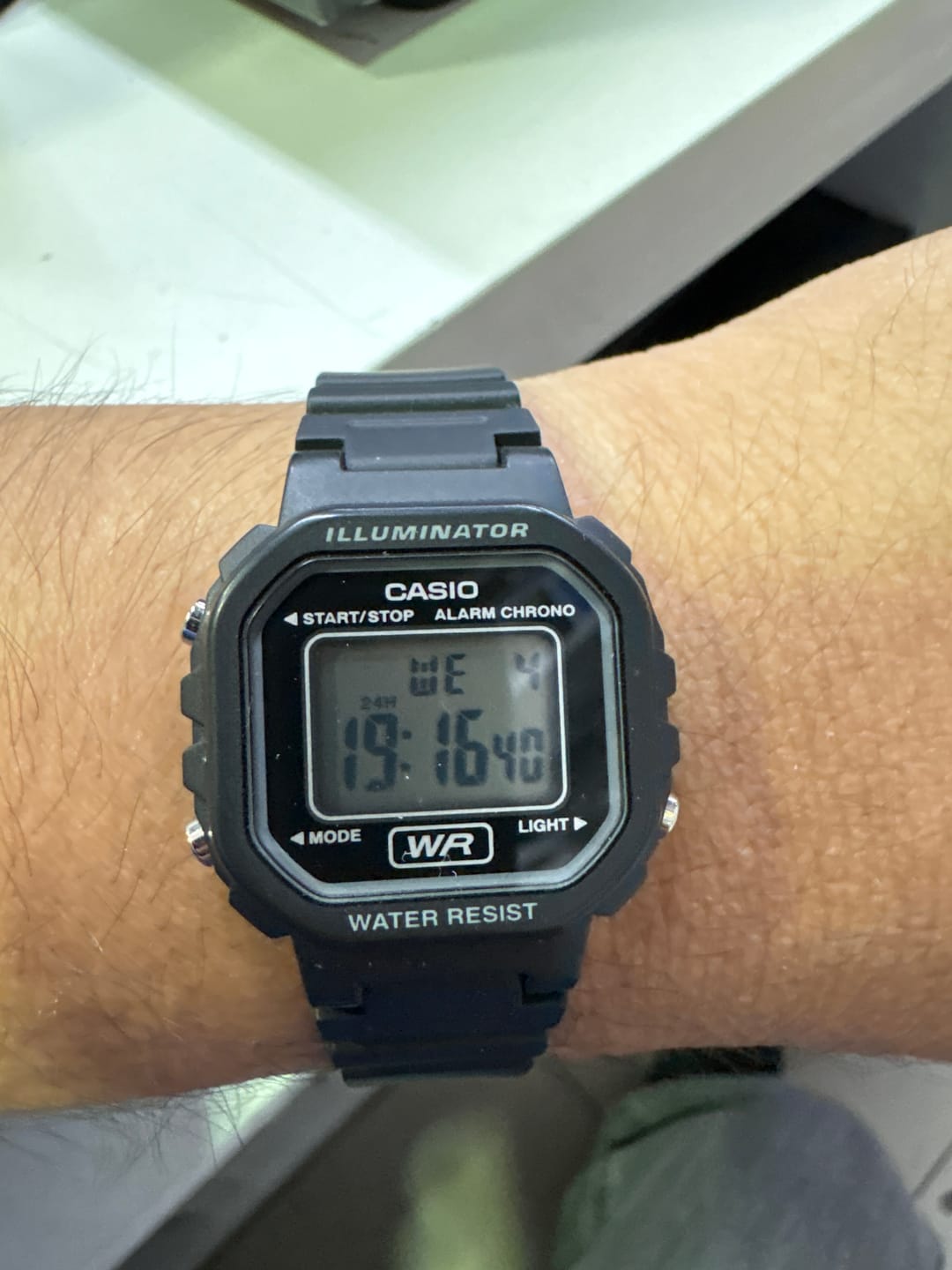 Customer photo review of Reloj Casio Vintage LA-20WH-1ADF Negro