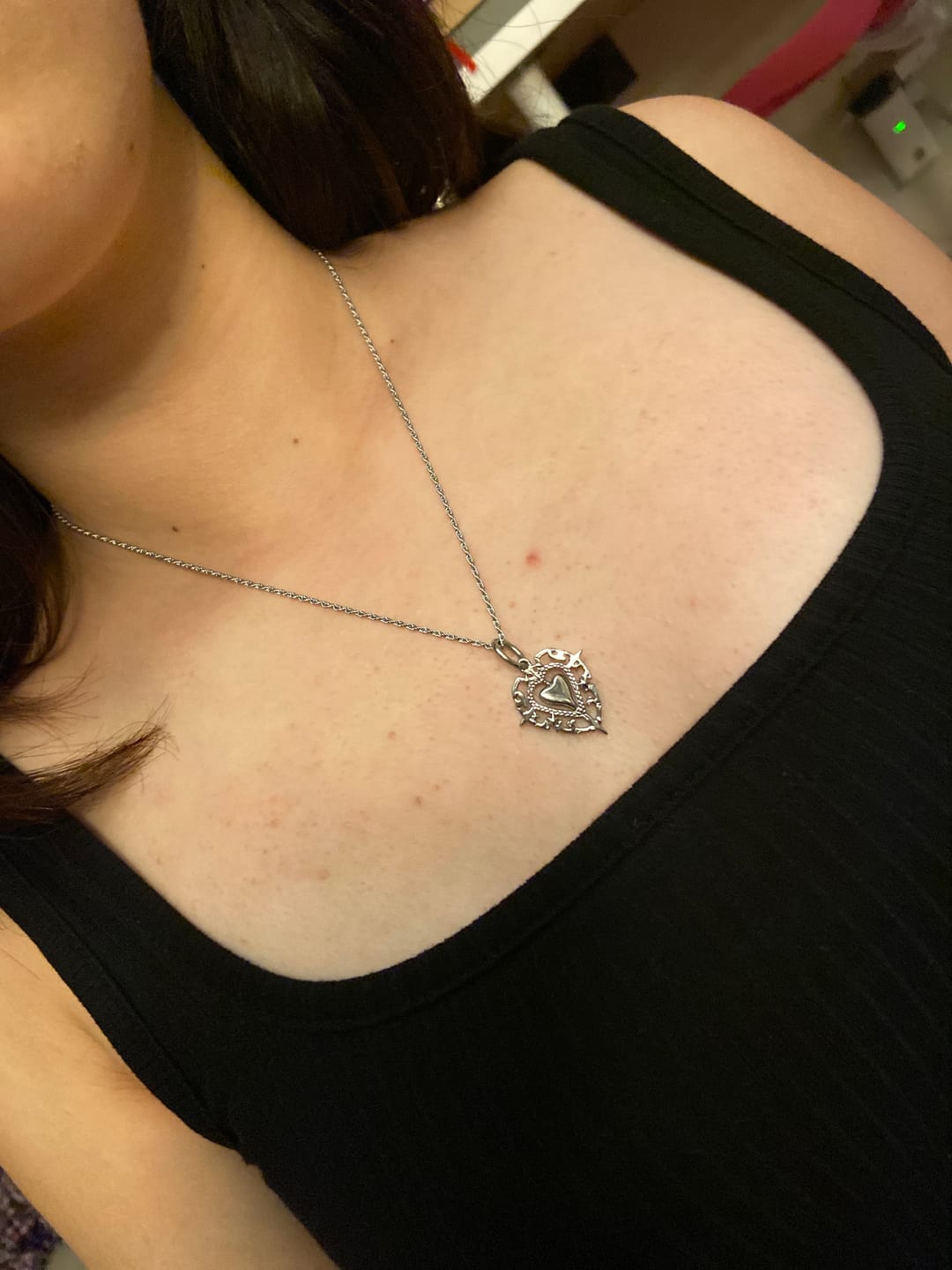 Customer photo review of ANTIQUE HEART PENDANT