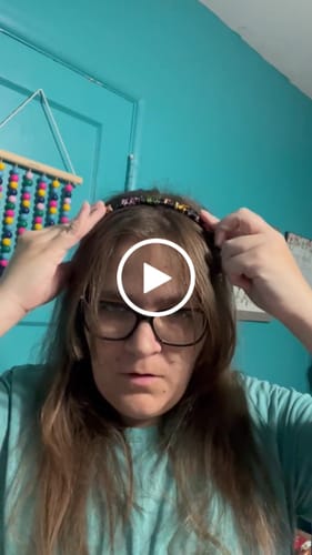 Customer video review of Midnight Blooms Comfort Curve™ Silk Headband