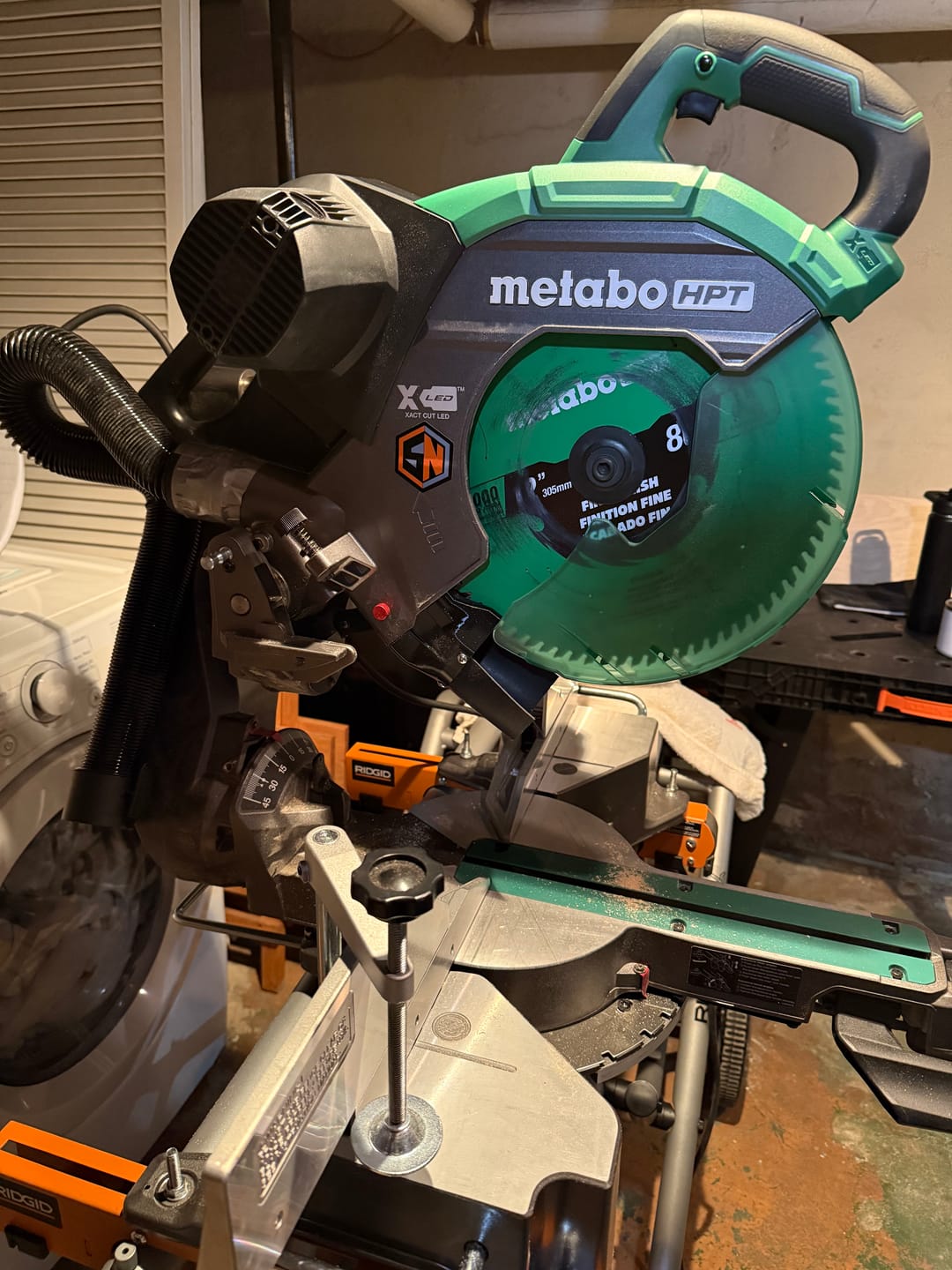 Customer photo review of Metabo/Hitachi 12" Miter Saw Dust Collection Chute
