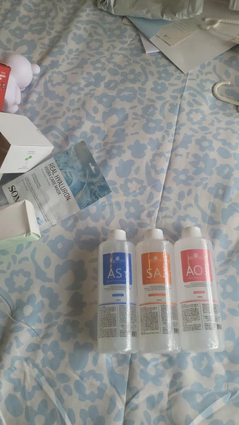 Customer photo review of Hydro Facial Machine Solution - 3 PCs
