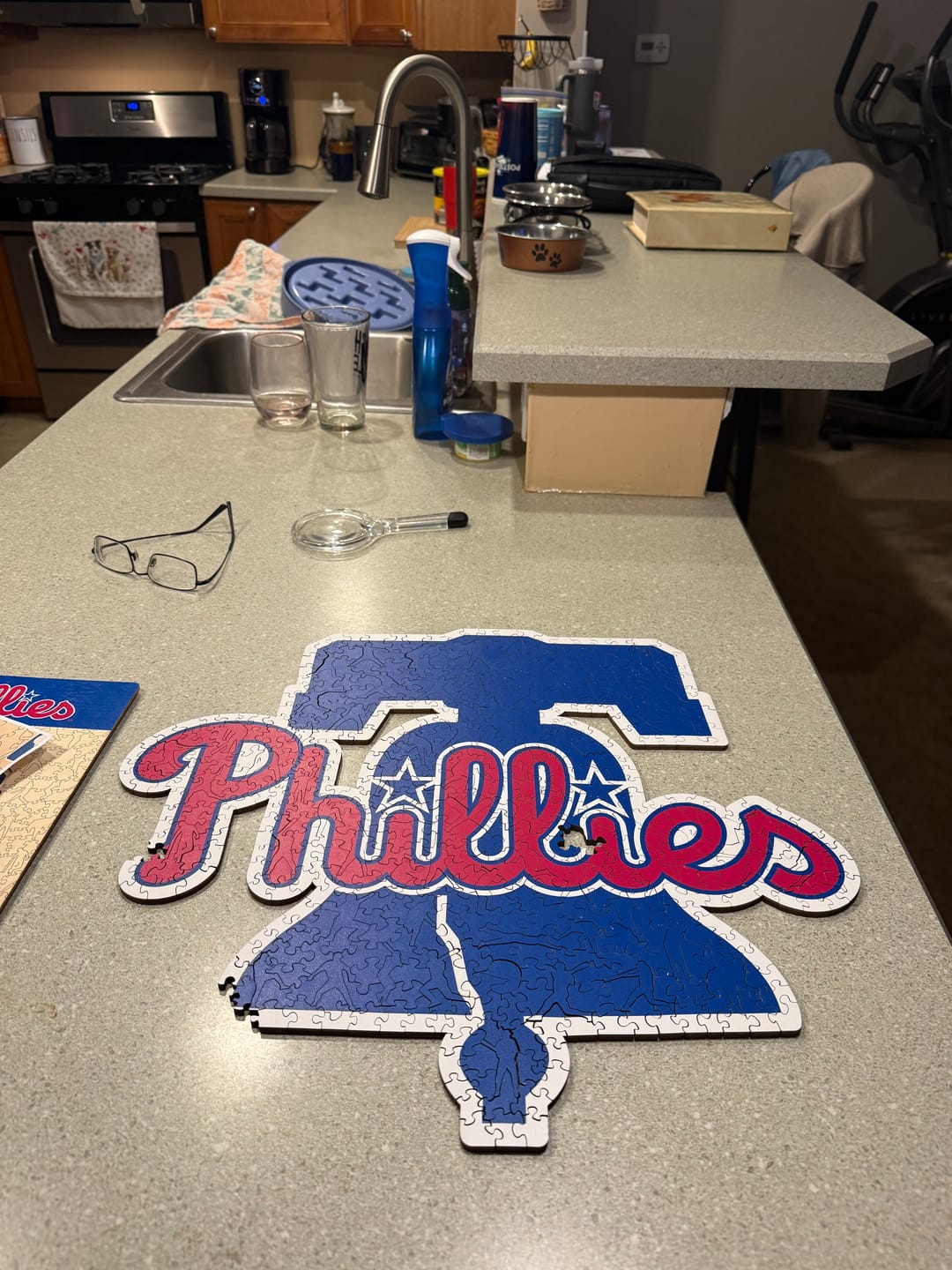 Customer photo review of Philadelphia Phillies™ - Wooden Puzzle