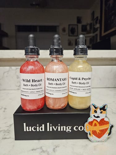 Customer photo review of Romantasy Bath & Body Oil