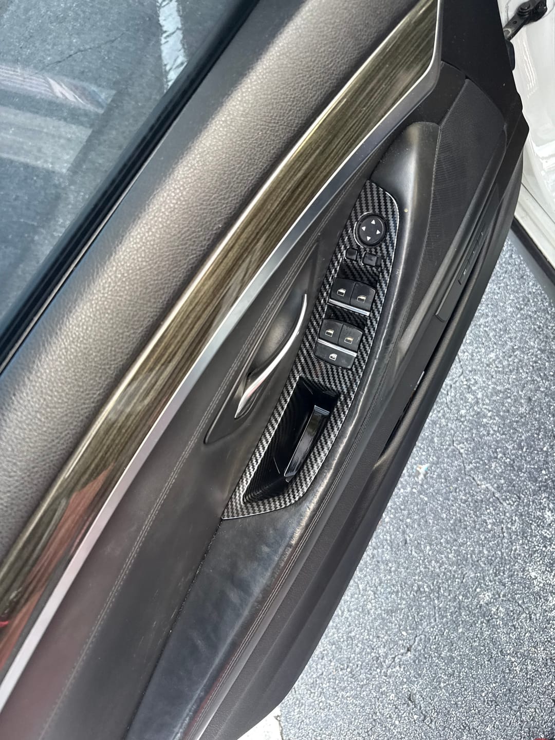 Customer photo review of For BMW 5 Series F10/F11 Inner Door Handle Cover Set – No-Disassembly Fix for Sticky/Melting Handles (2011–2017)