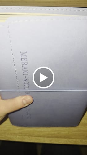 Customer video review of Refillable Folio - PERIWINKLE BLUE TRIFOLD