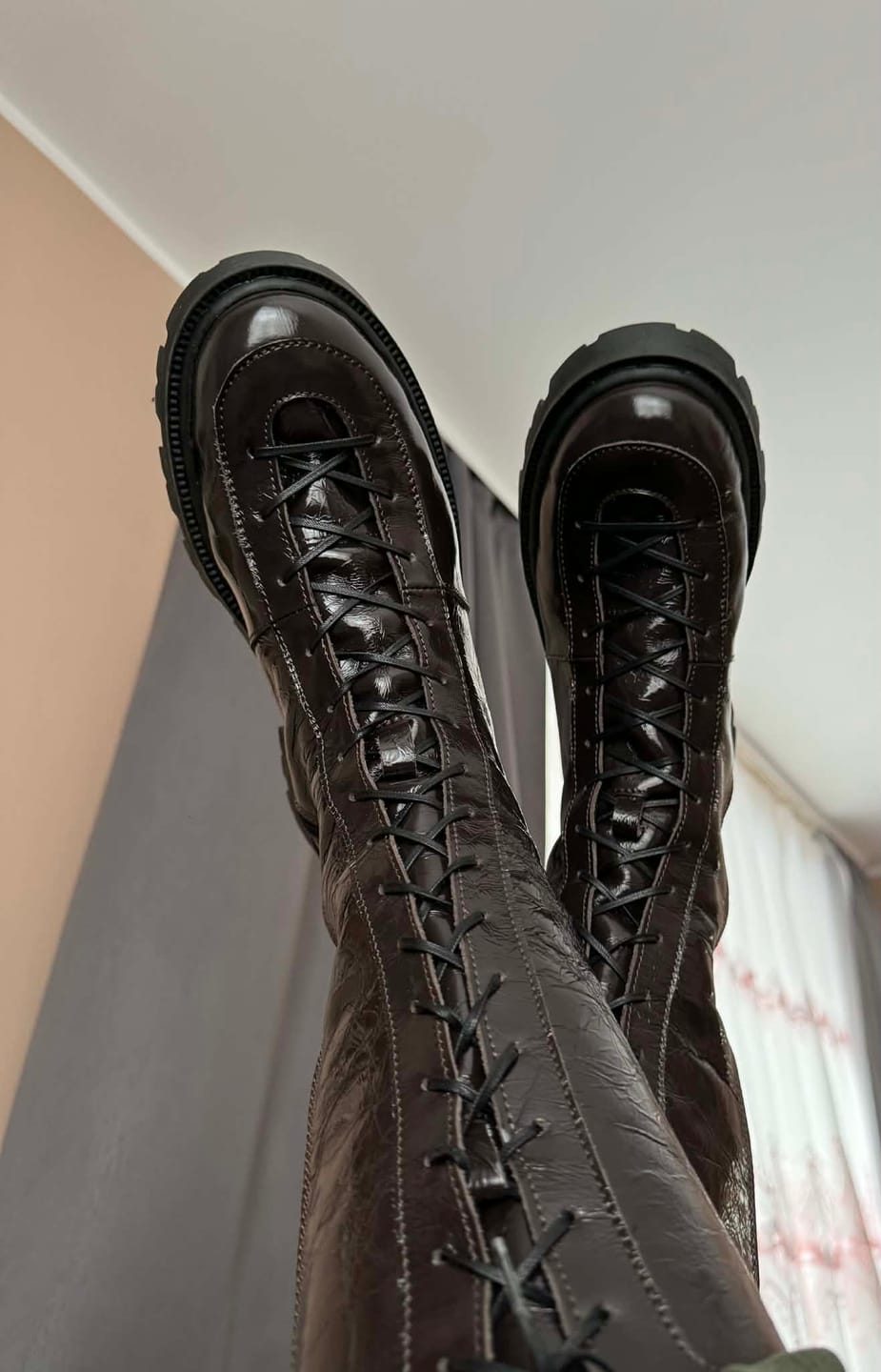 Customer photo review of "Americano Boots, Brown"
