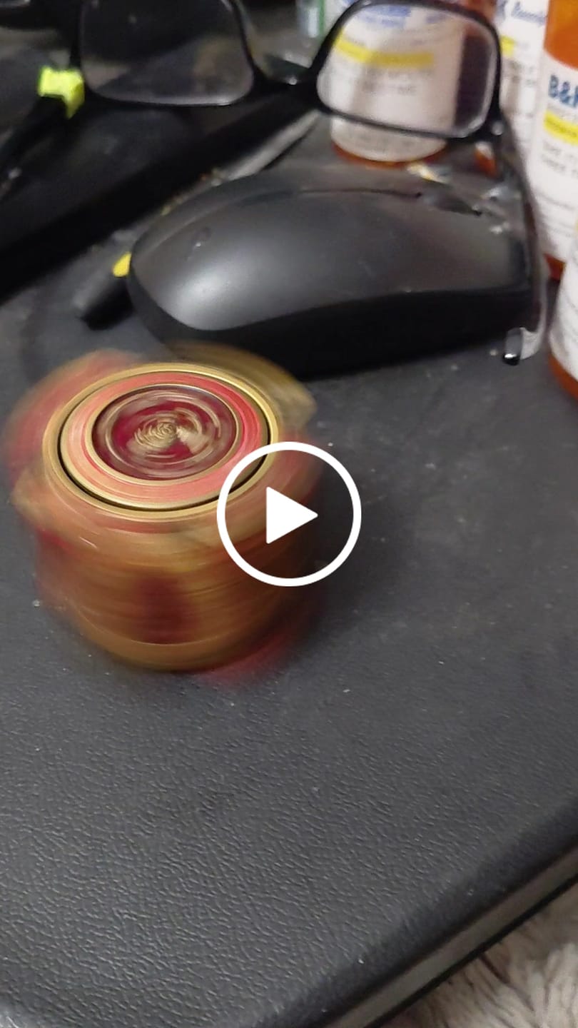 Customer video review of Masters Dice Relic #000 – Class Legacy Spinner | 7 -in-1 Dual-Spinner Metal Dice