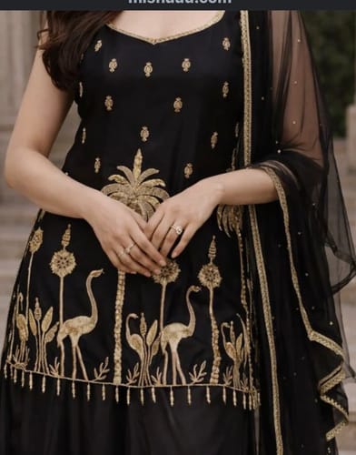 Customer photo review of Midnight Mirage Sharara Set – The Essence of Noir Royalty