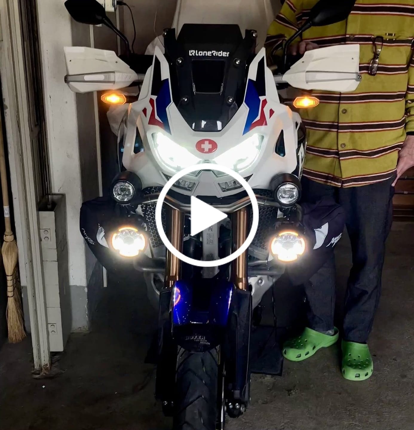 Customer video review of MotoCAN® – Motorcycle Accessories Manager