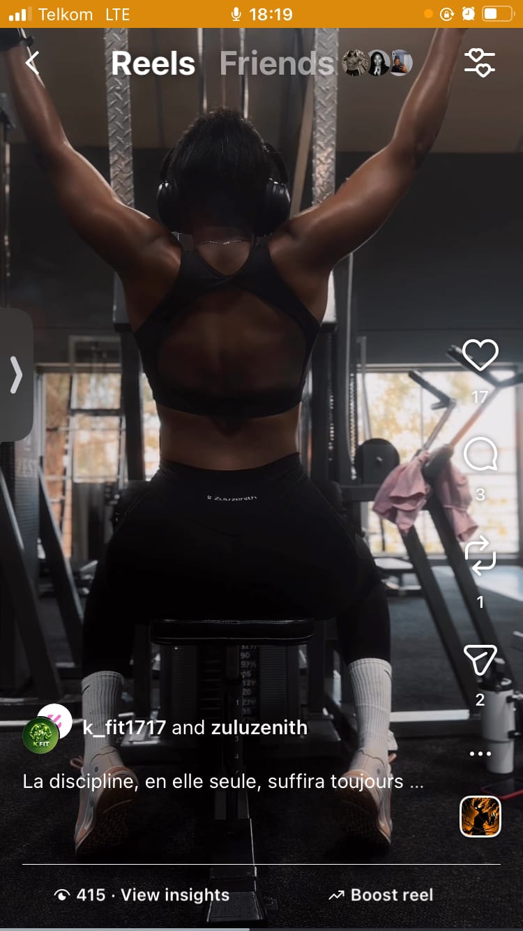 Customer photo review of Black Gym Yoga Outfit Sets