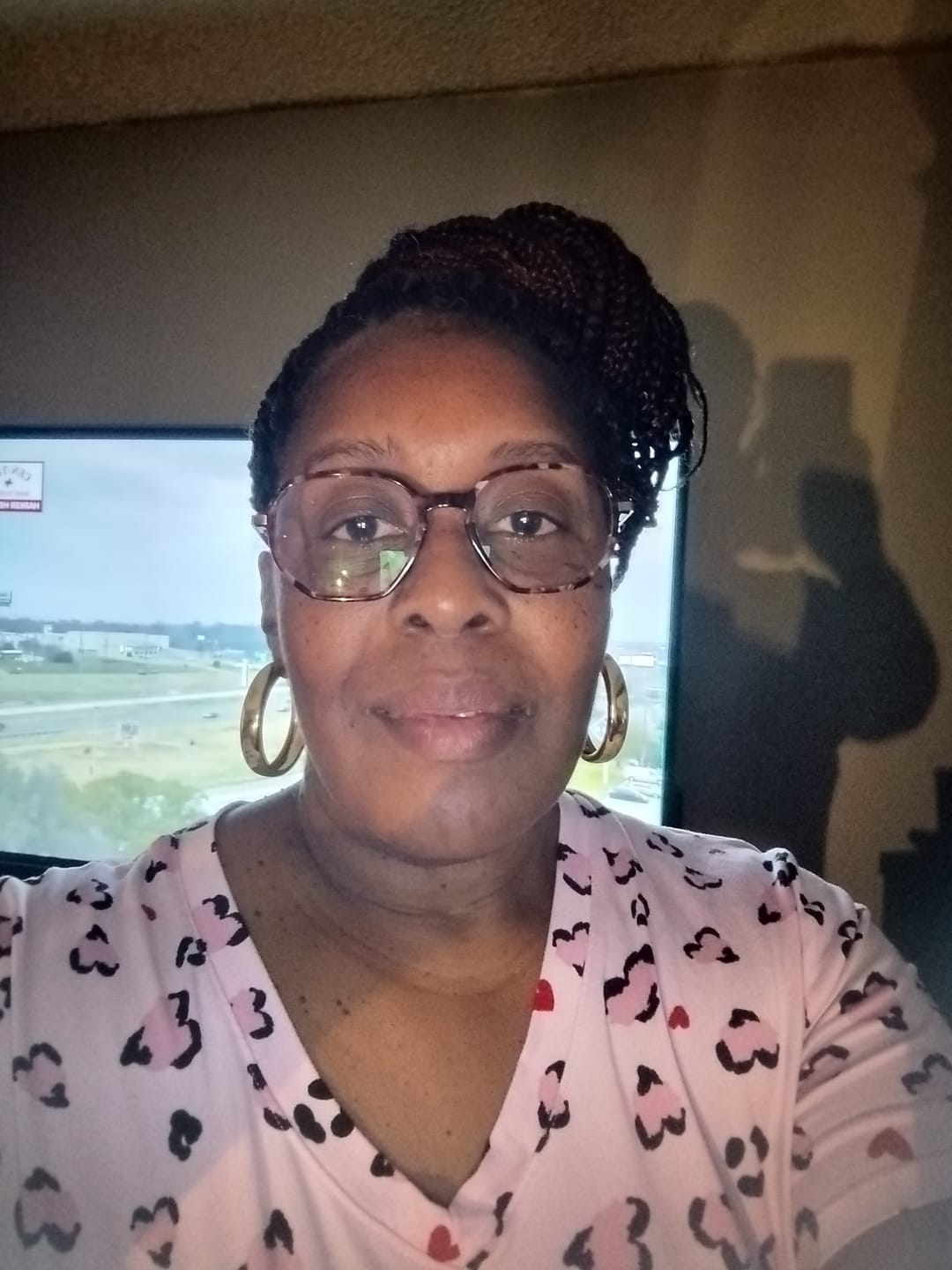 Customer photo review of Chunky Hollow Hoop Earrings