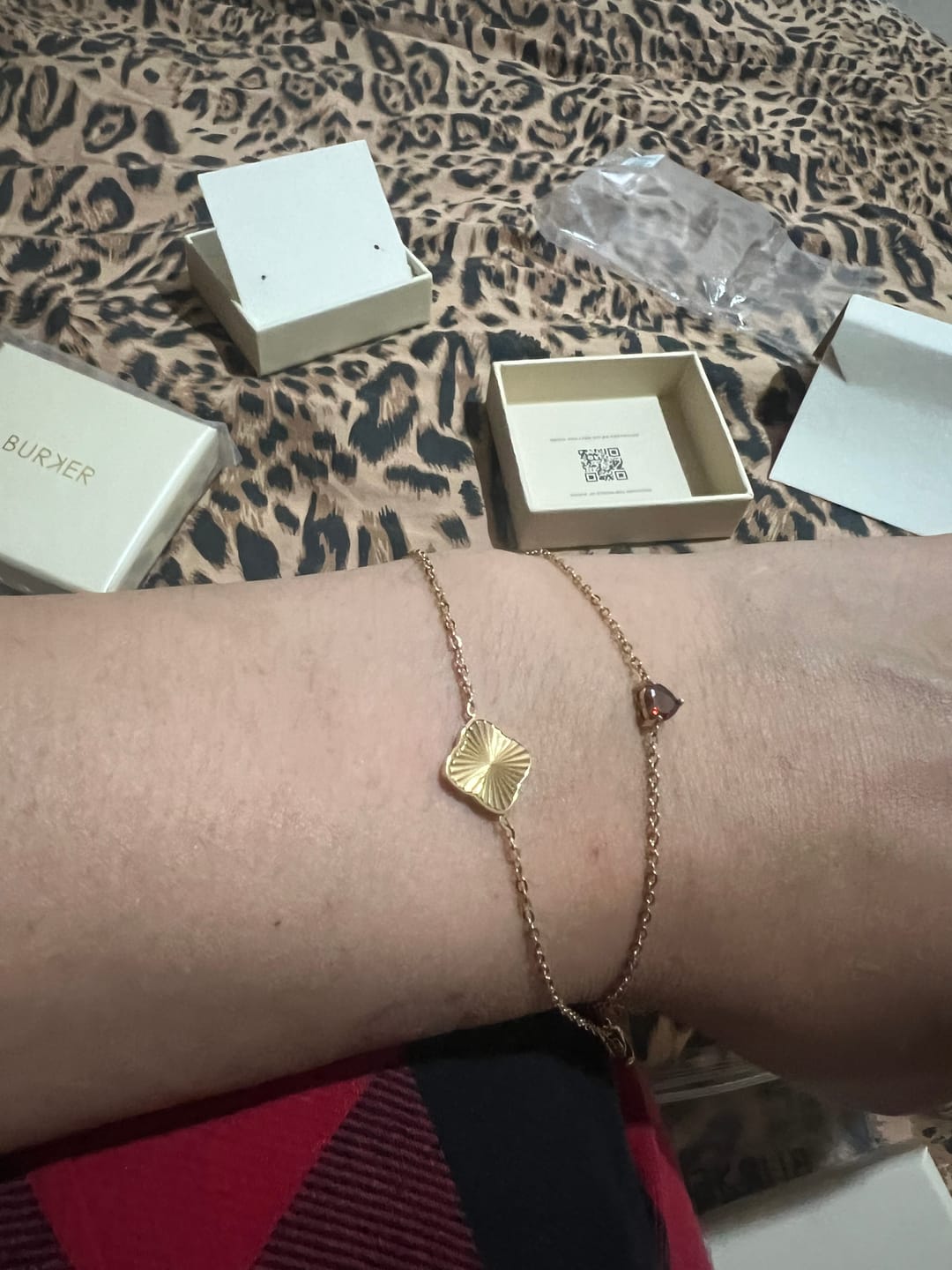 Customer photo review of Flora Gold Bracelet