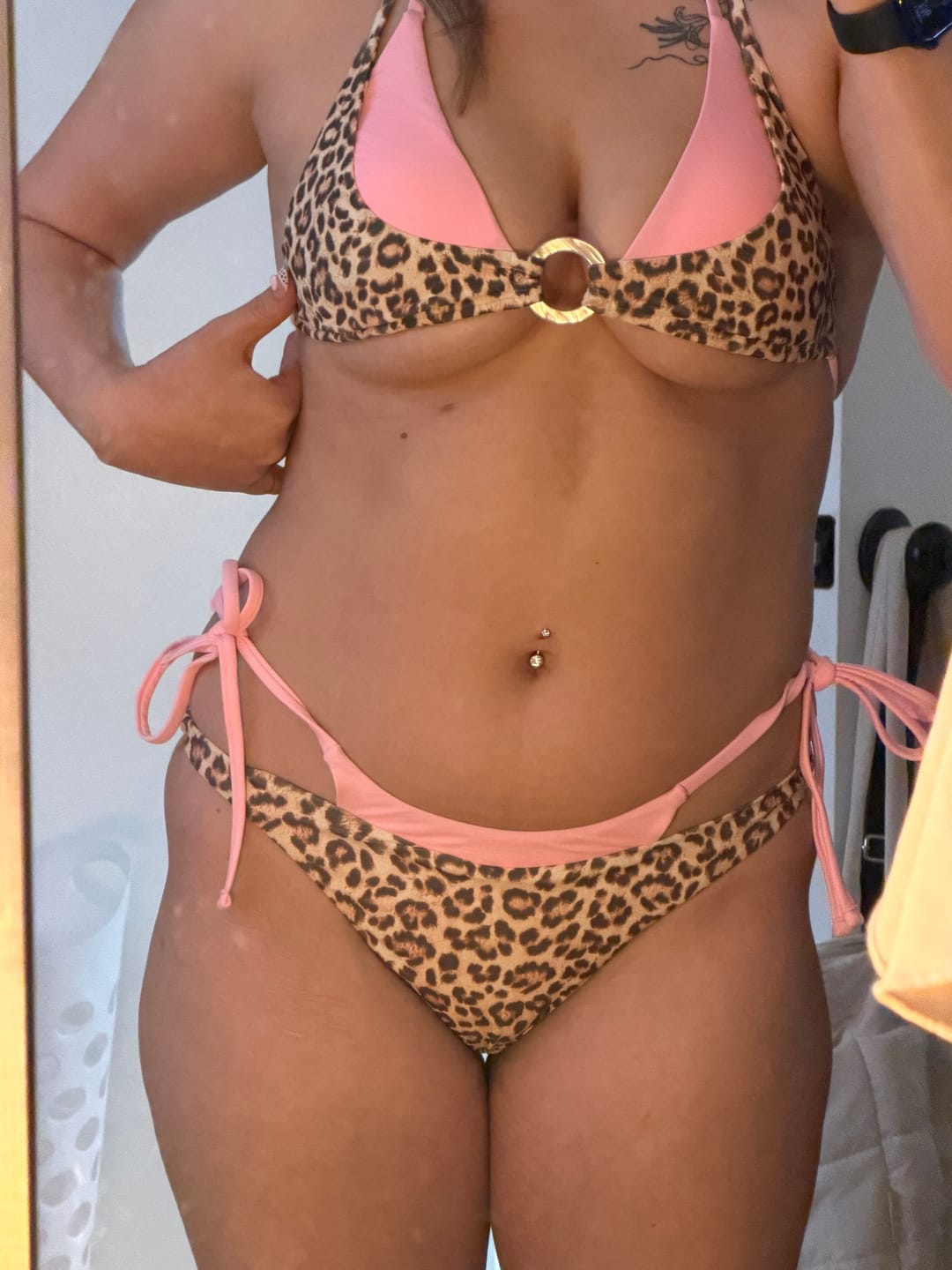 Customer photo review of Seamolly Leopard Print Contrast Color O Ring Double Layer Bikini Set