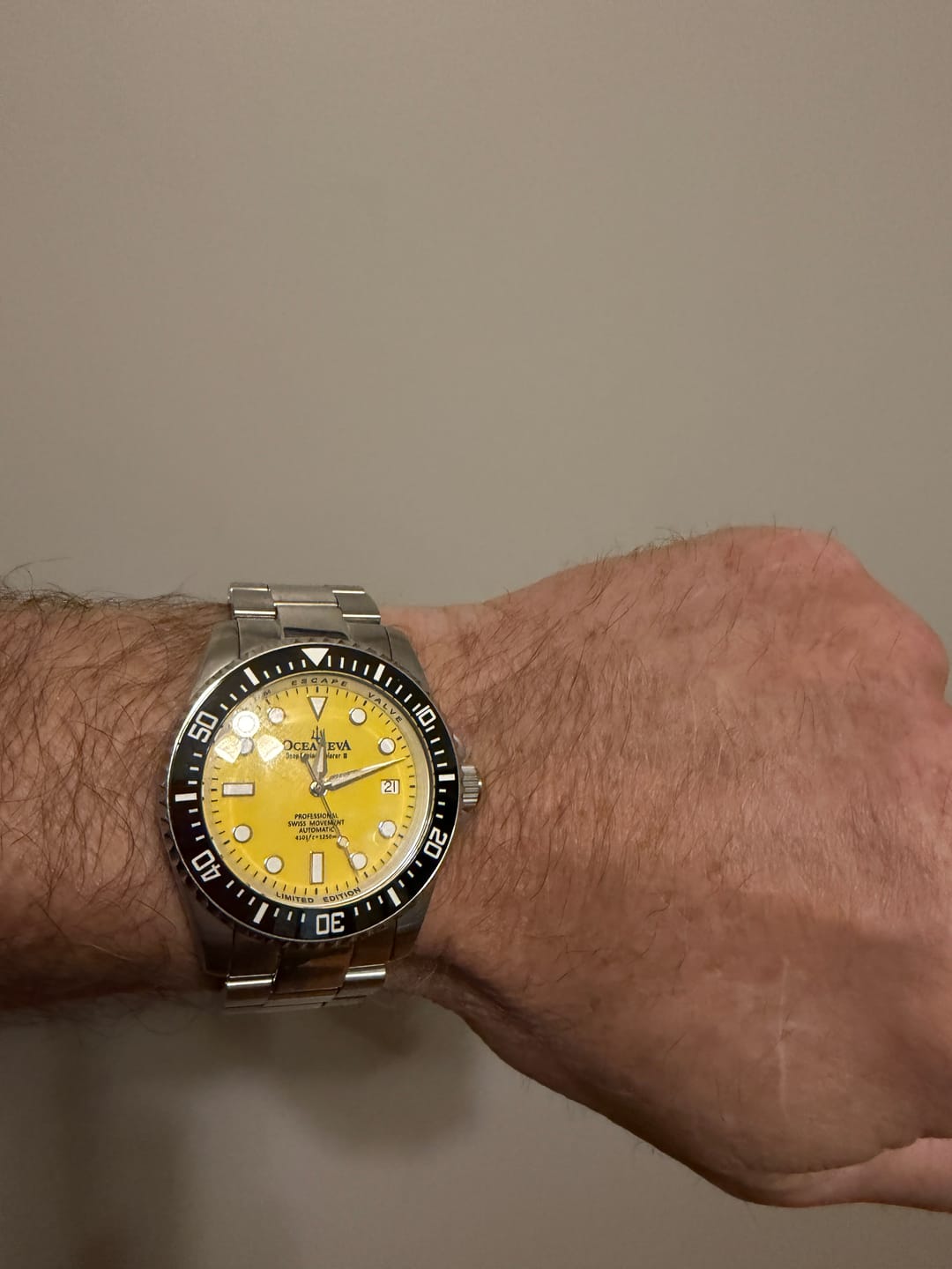 Customer photo review of Oceaneva Men's Deep Marine Explorer II 1250M Pro Diver Watch Blue