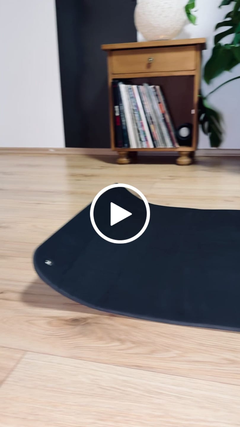 Customer video review of Yogamatte