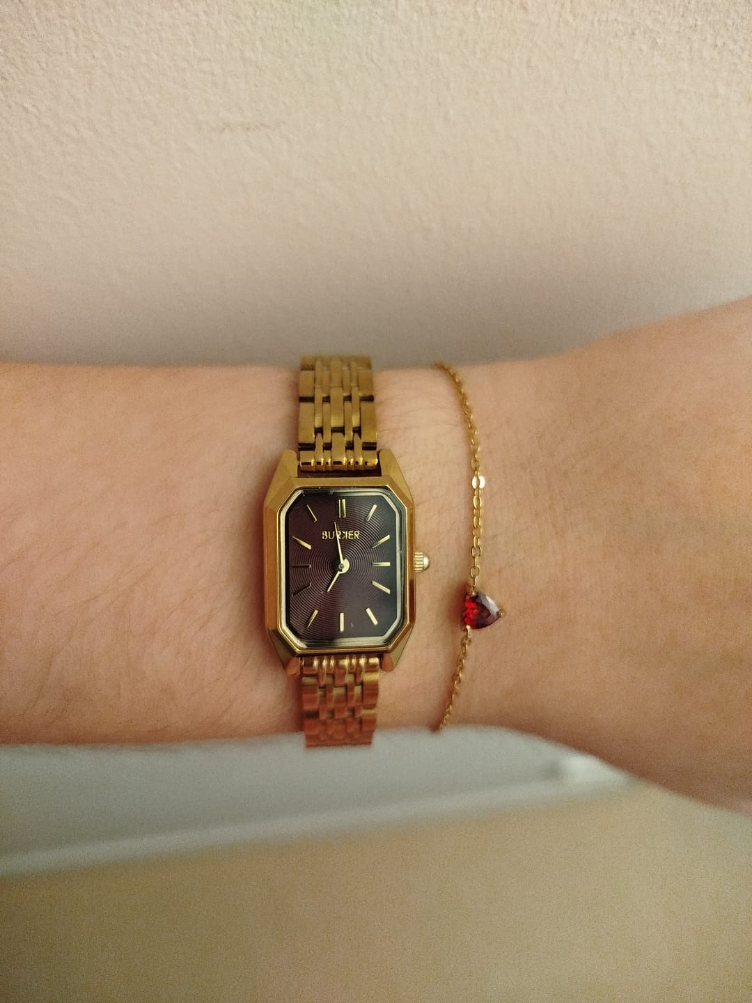 Customer photo review of Isabell Petite Gold Burgundy
