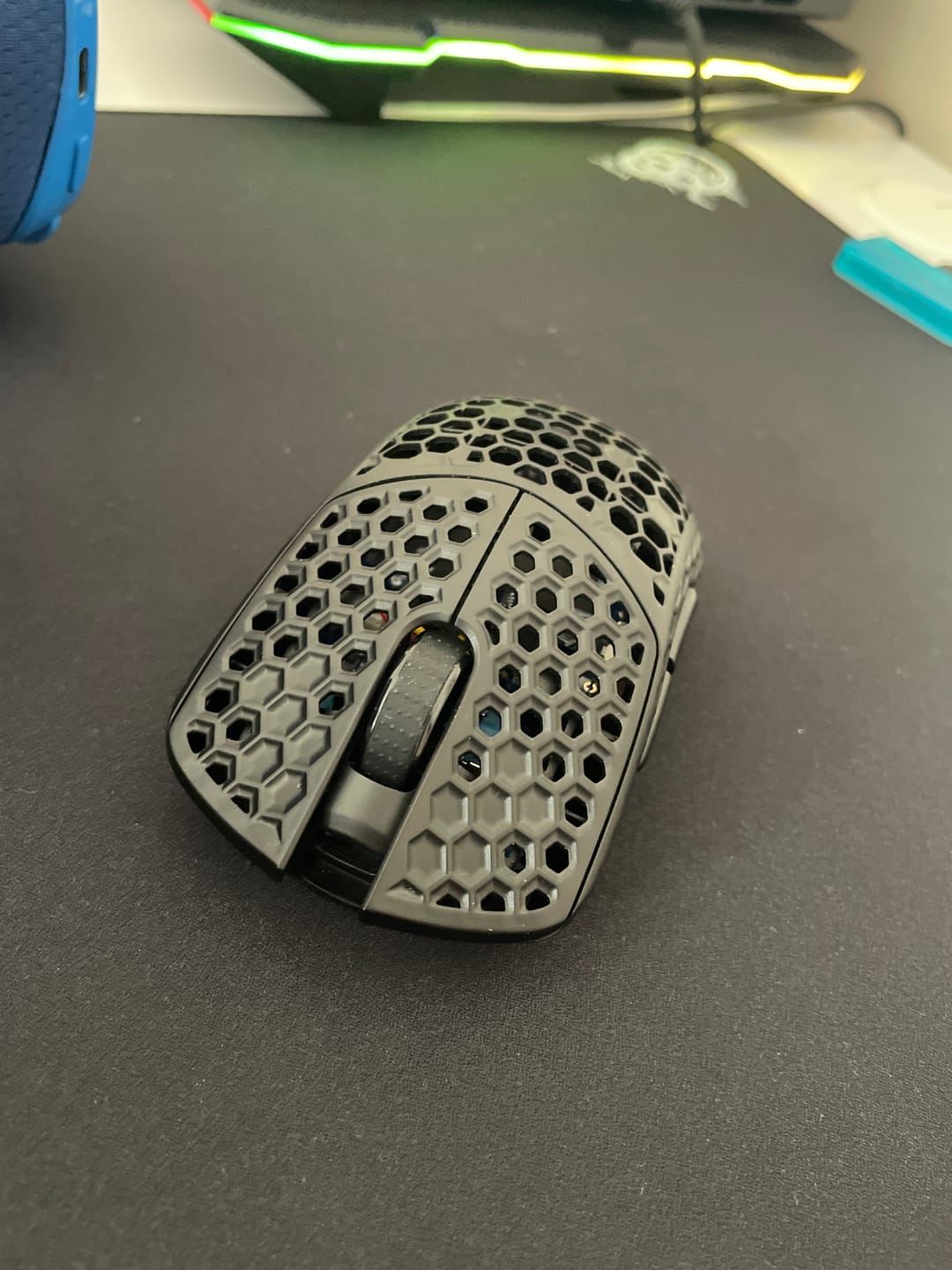 Customer photo review of G-Wolves HTS Ultra Wireless Mouse