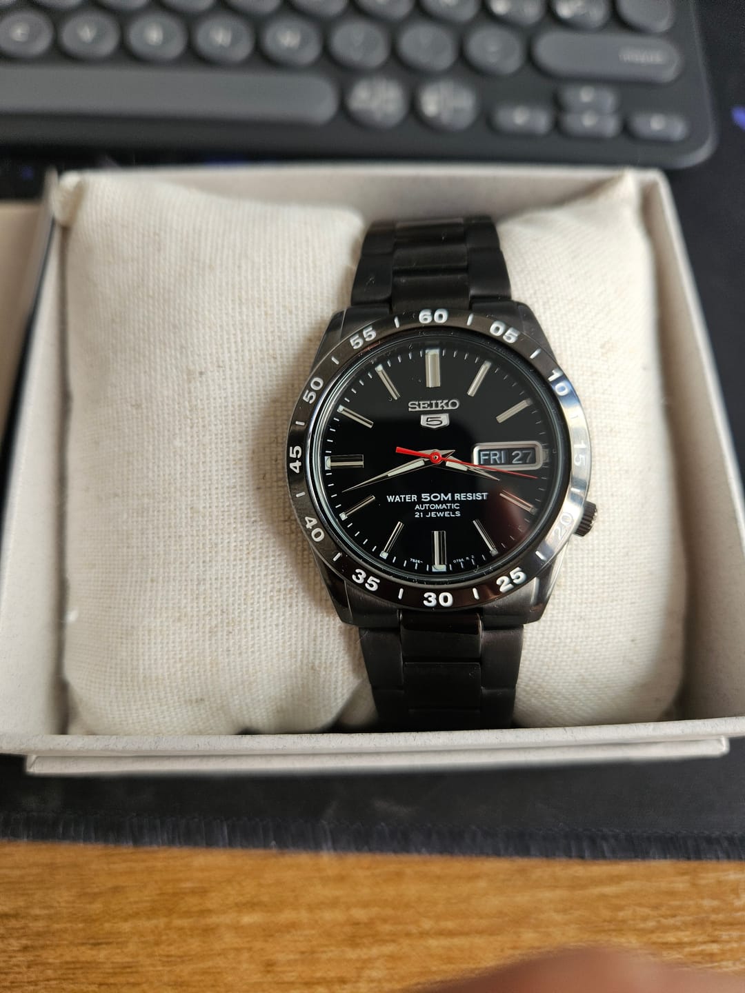 Customer photo review of Reloj Seiko 5 Análogo Automático SNKE03KC Metálico 36mm