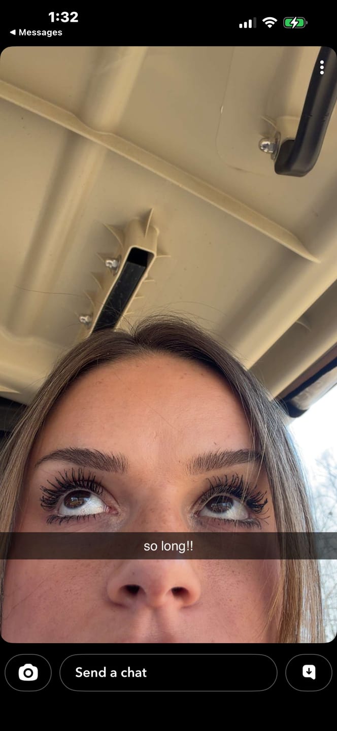 Customer photo review of EYELASH GROWTH SOLUTION