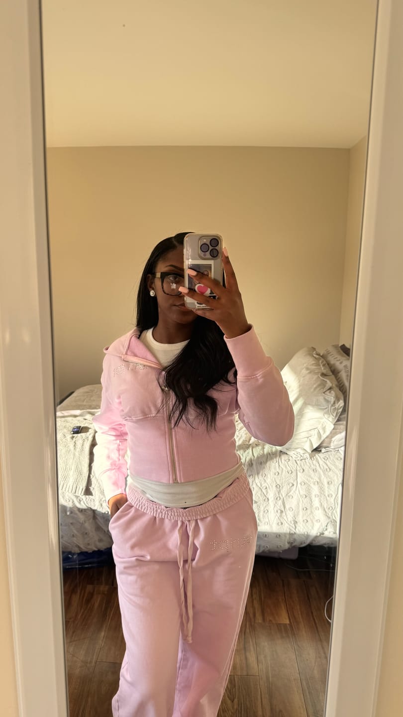 Customer photo review of BABY PINK CORSET HOODIE