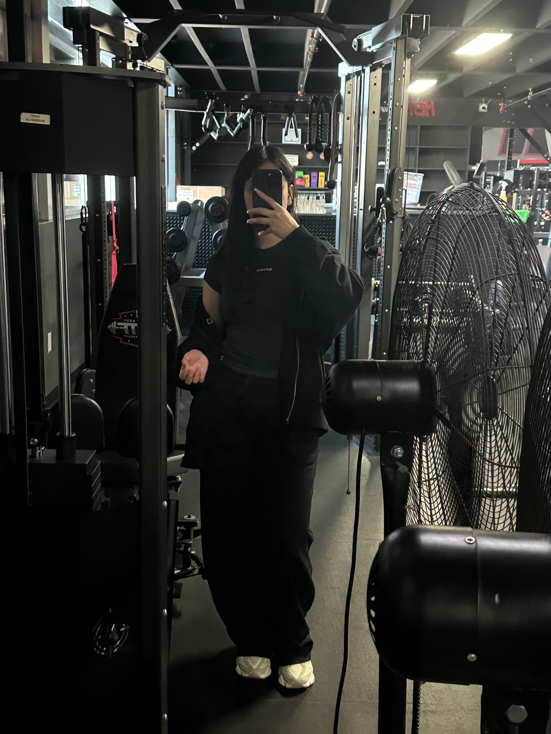 Customer photo review of W5210 - Studio Edit Zip Hoodie