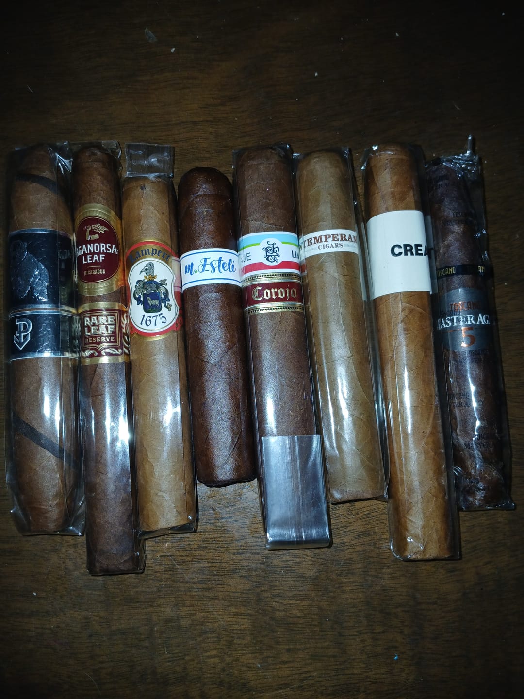 Customer photo review of Core Subscription Luxury Cigars Monthly
