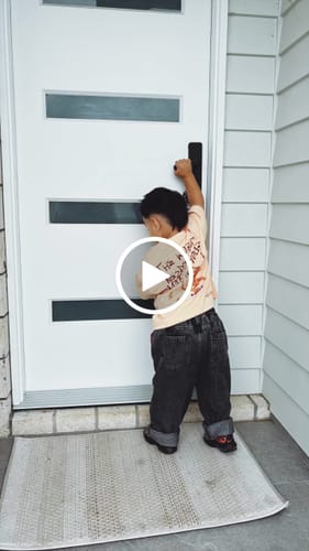 Customer video review of Feel the magic tee