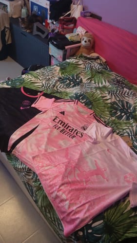 Customer photo review of Maillot 25/26 Brésil rose Spécial