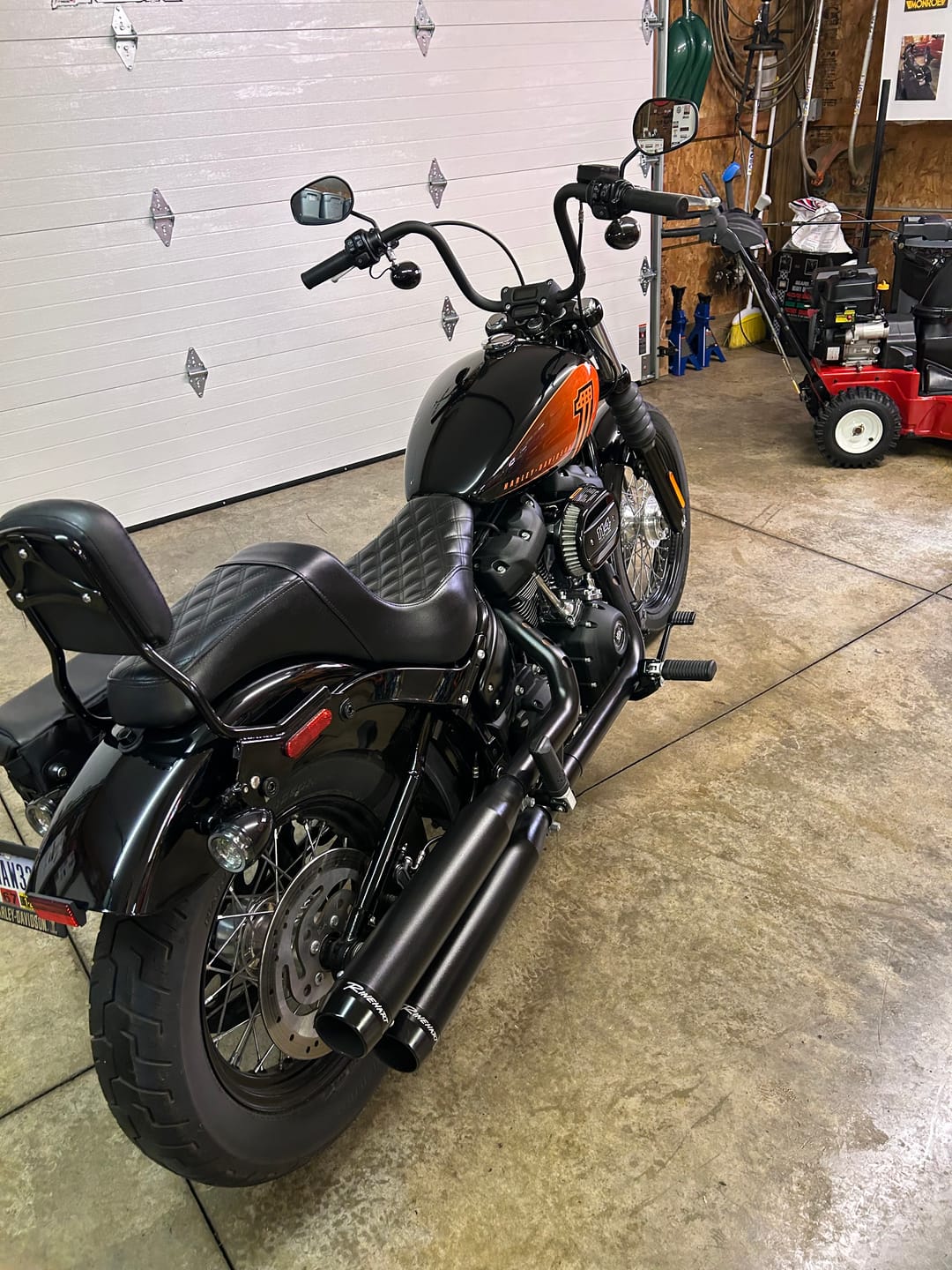 Customer photo review of Iron Born Diamond Stitch 2-Up Seat for 2018+ Harley Softail Street Bob FXBB/S