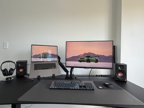 Customer photo review of MINI WALLPAPERS PACK