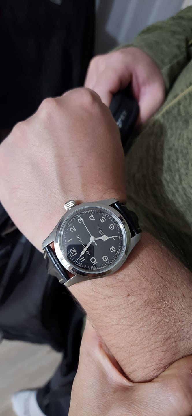Customer photo review of Reloj Hamilton H70605731 Khaki Field Murph Auto Interestelar 42mm