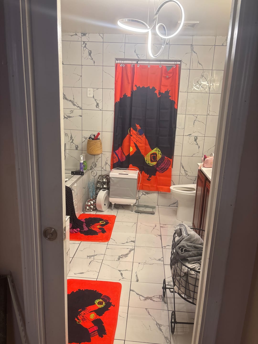 Customer photo review of Shanell Orange Shower Curtain