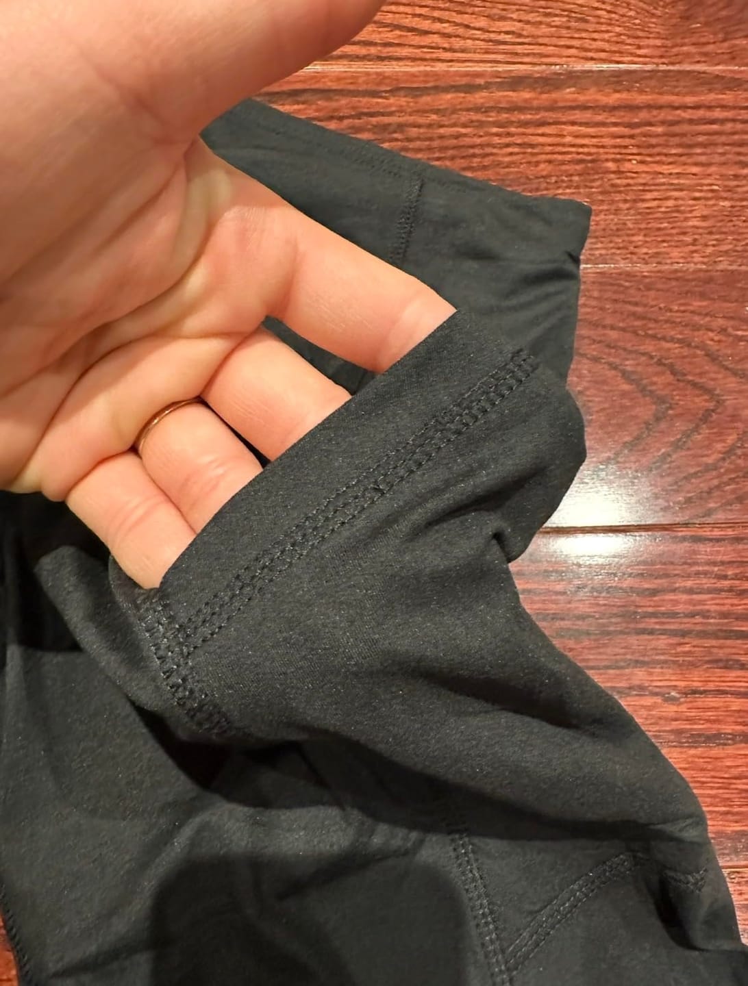 Customer photo review of Silix™ Cloud-Soft Tummy Control Pocket Short Leggings