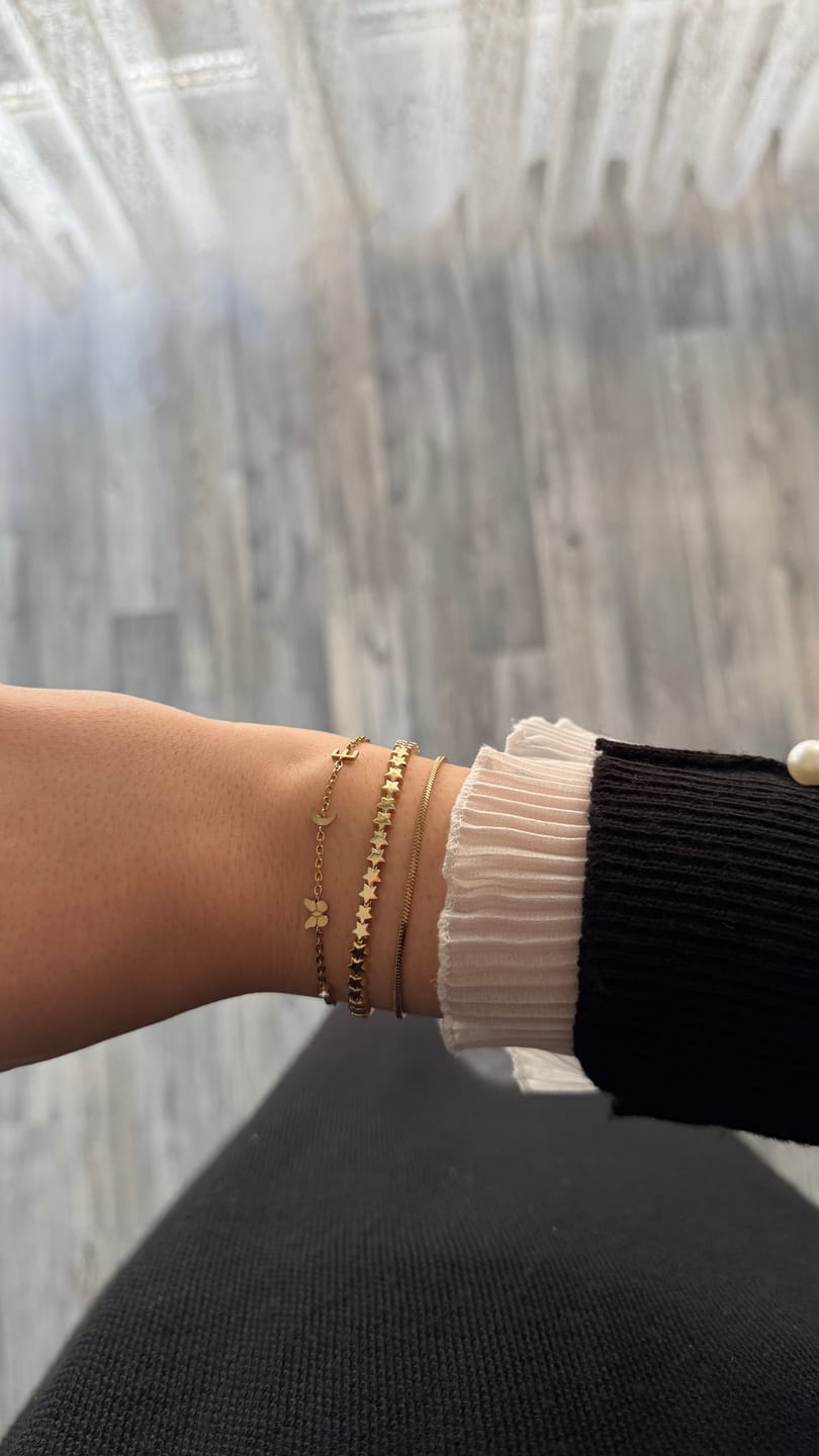Customer photo review of Armband VIP Mini Stars -14K vergoldet